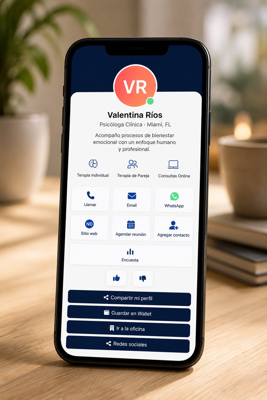 Perfil digital de Valentina Ríos, Psicóloga Clínica en Miami, mostrado en un teléfono